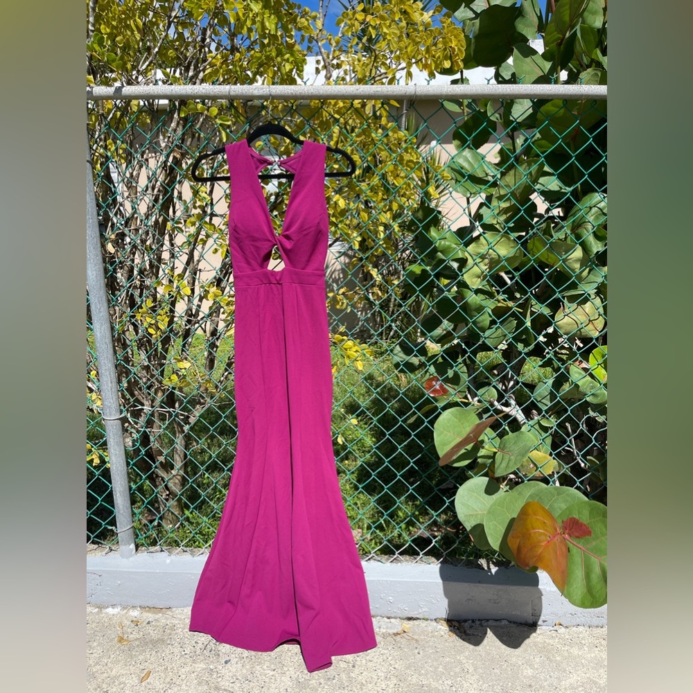 🛍 Formal Beautiful Long Dress | Used like new 
$25.00 | Small